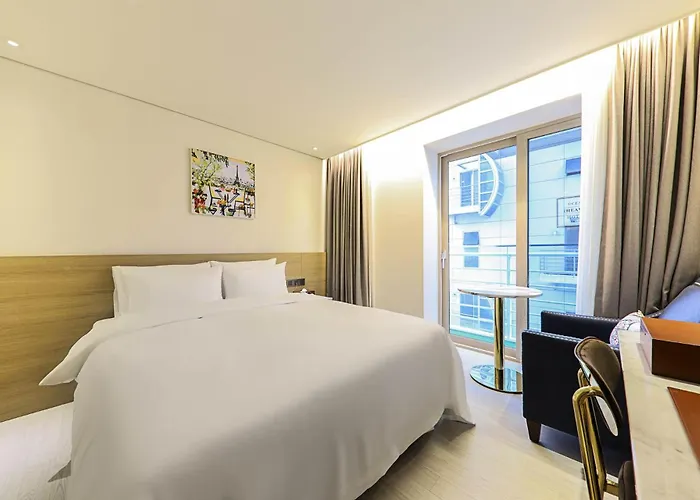 Hotel Ocean 2 Heaven 3*