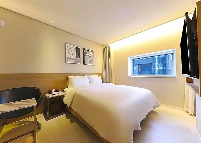 Ocean 2 Heaven Hotel 3*
